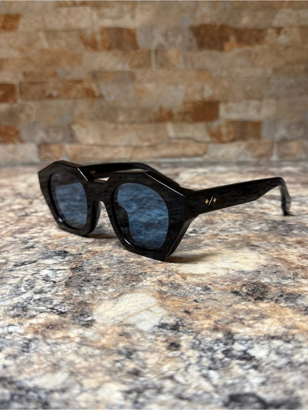 Strata Amplify Sunglasses Blue Tint Lens Black Geometric Frame